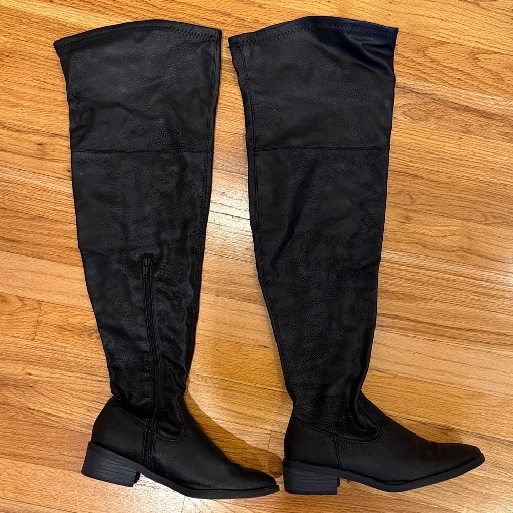 Rock & Republic Black Faux Snakeskin Over-the-Knee Boots